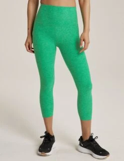 Beyond Yoga Spacedye Walk & Talk HW Capri Legging Green Grass Heather