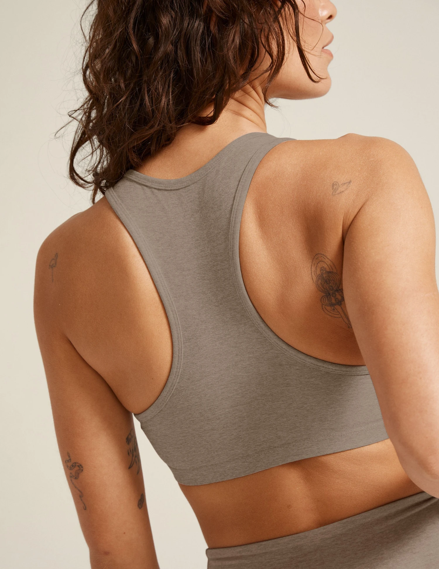 Beyond Yoga Spacedye Lift Your Spirits Bra Birch Heather Oyster 2 Beyond Yoga Spacedye Lift Your Spirits Bra Birch Heather Oyster - Image 2