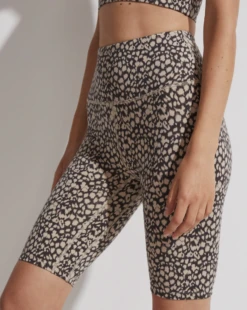 Varley Let's Move Short Tan Spot